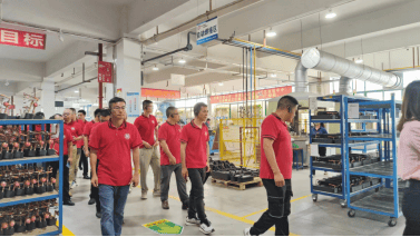 攜手并進，共繪未來——熱烈歡迎中山市江西商會企業家代表團蒞臨我司參觀交流